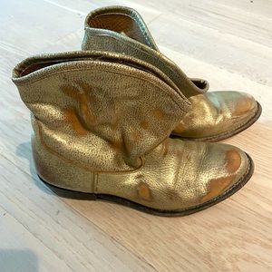 Ash studio distressed and scrunched gold boots - size 39 - worn a few times